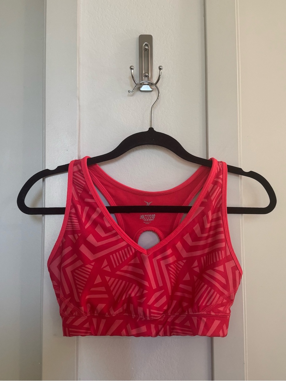 Active by Old Navy Geo Racerback Sports Bra, Coral/Pink, Medium Support, Size S